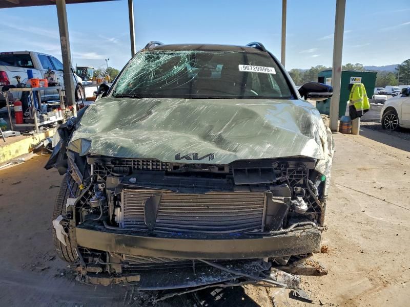 2025 KIA Sportage x Line