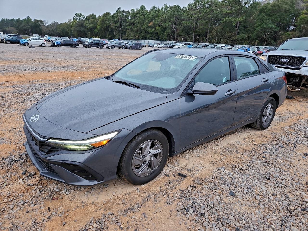 2024 Hyundai Elantra se