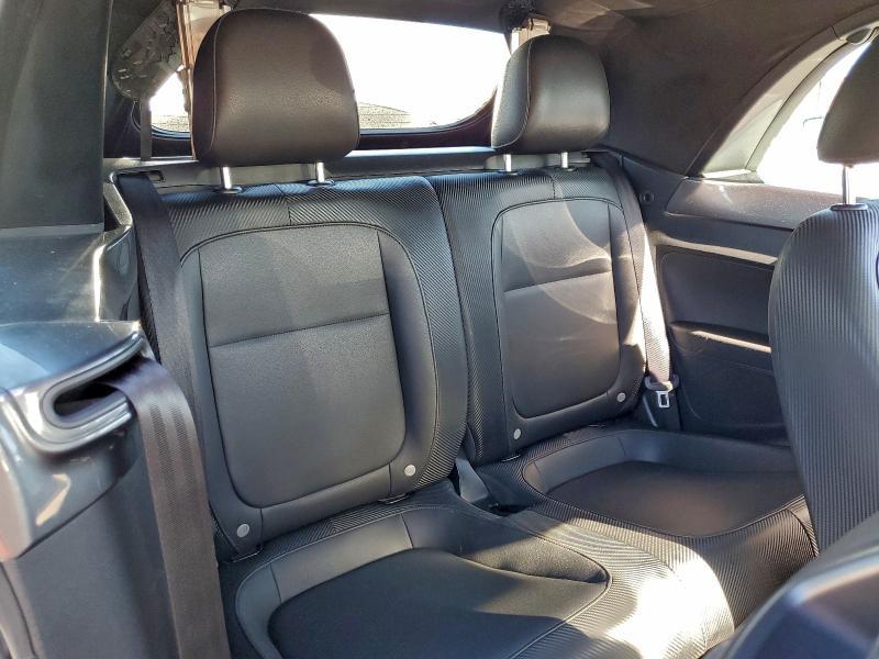 2013 Volkswagen Beetle