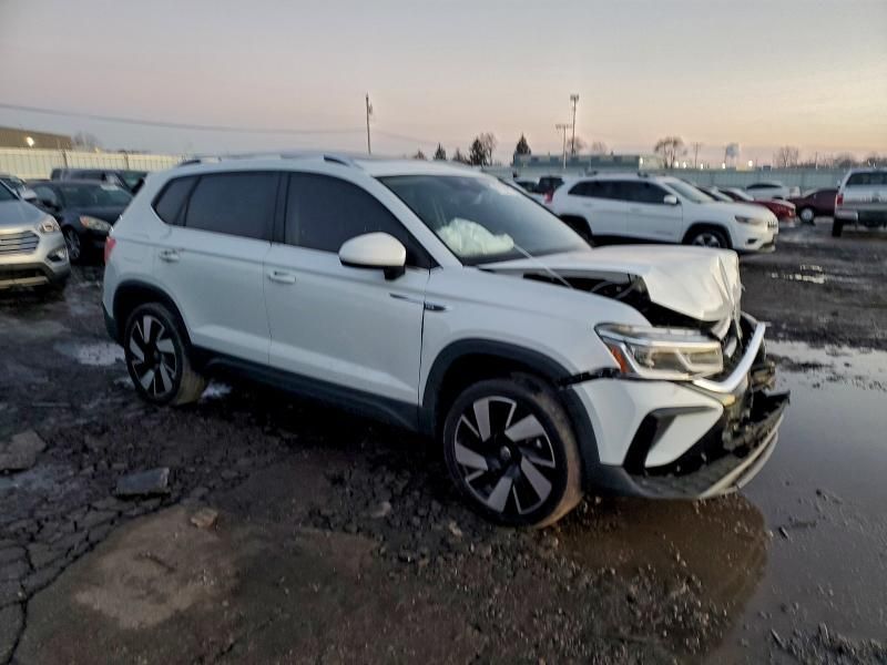 2024 Volkswagen Taos sel