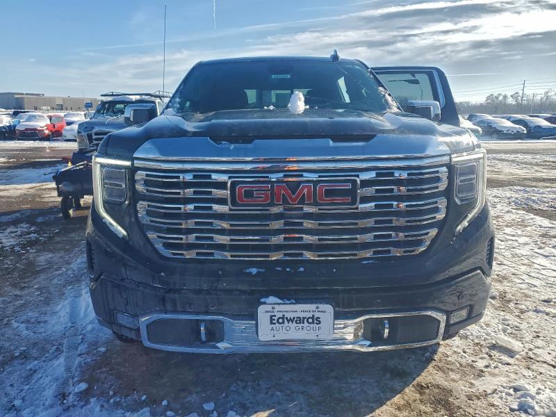 2025 GMC Sierra K1500 Denali