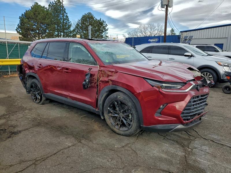 2024 Toyota Grand Highlander Platinum