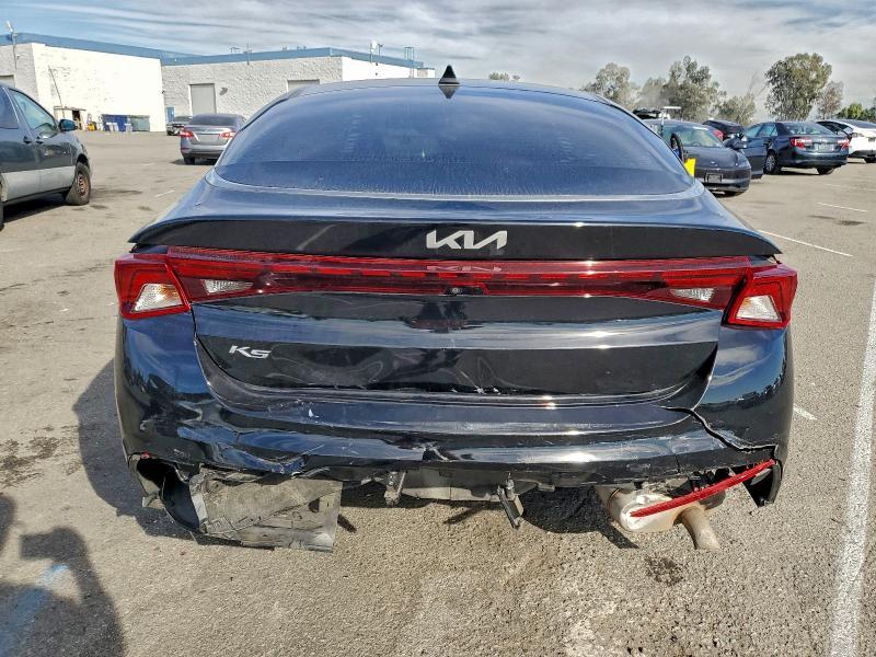2022 KIA K5 lx