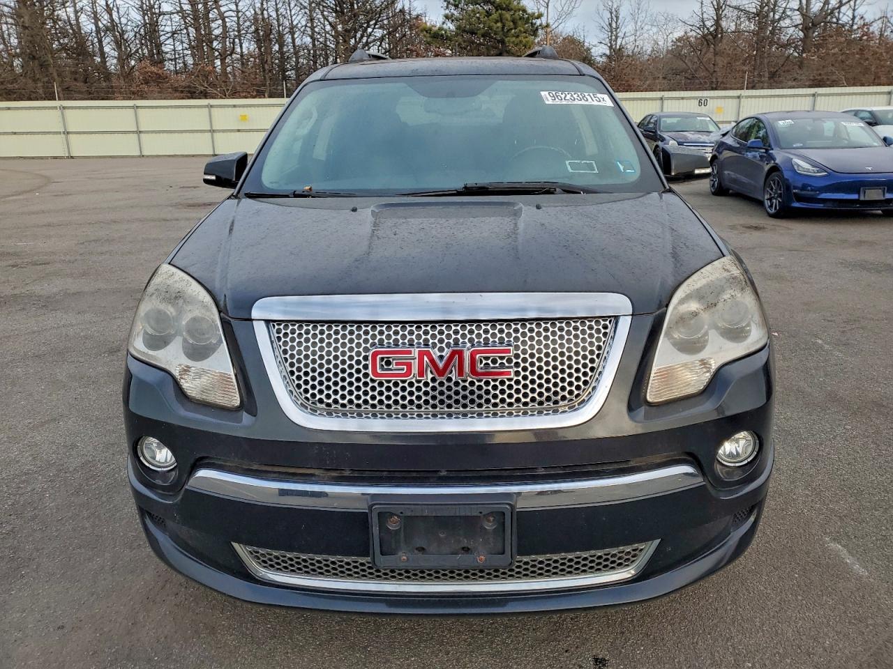 2011 GMC Acadia Denali