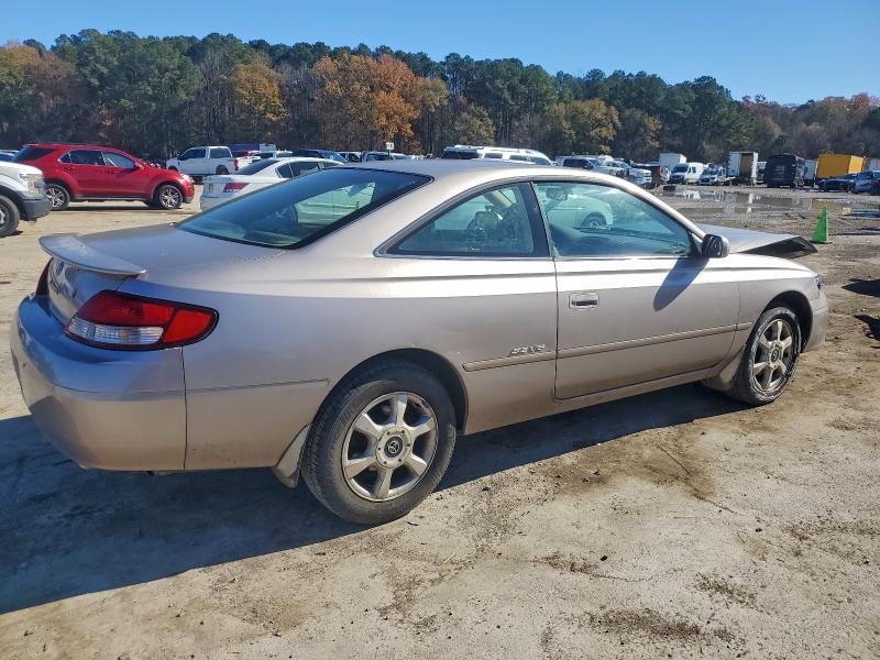 1999 Toyota Camry Sola se