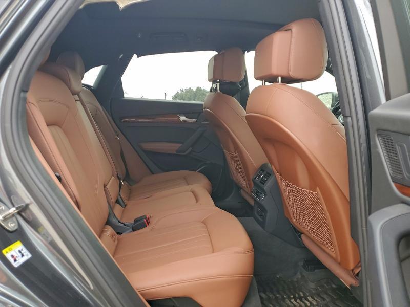 2023 Audi Q5 Premium Plus 45