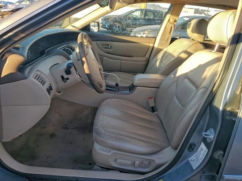 2000 Toyota Avalon xl
