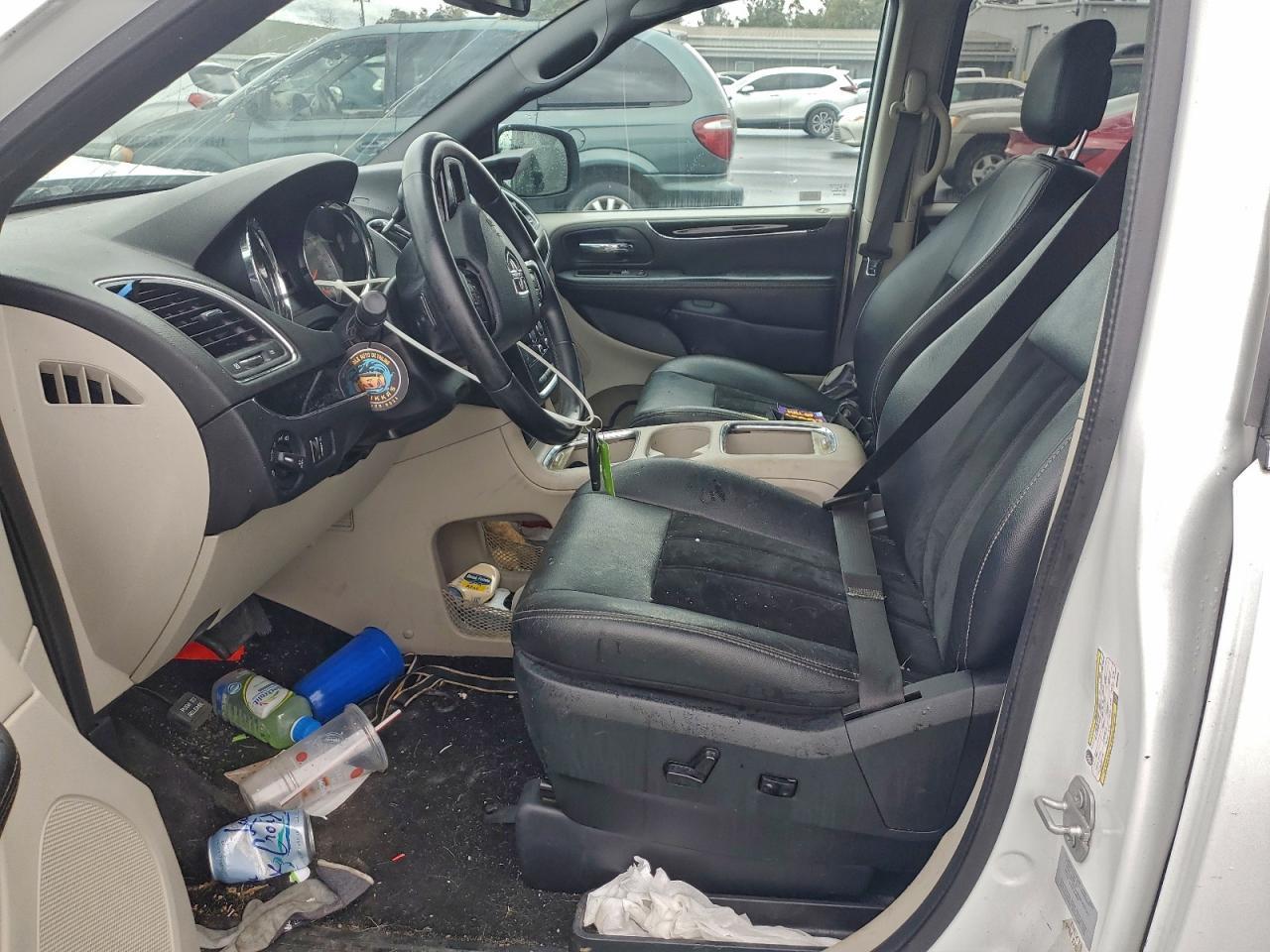 2017 Dodge Grand Caravan sxt