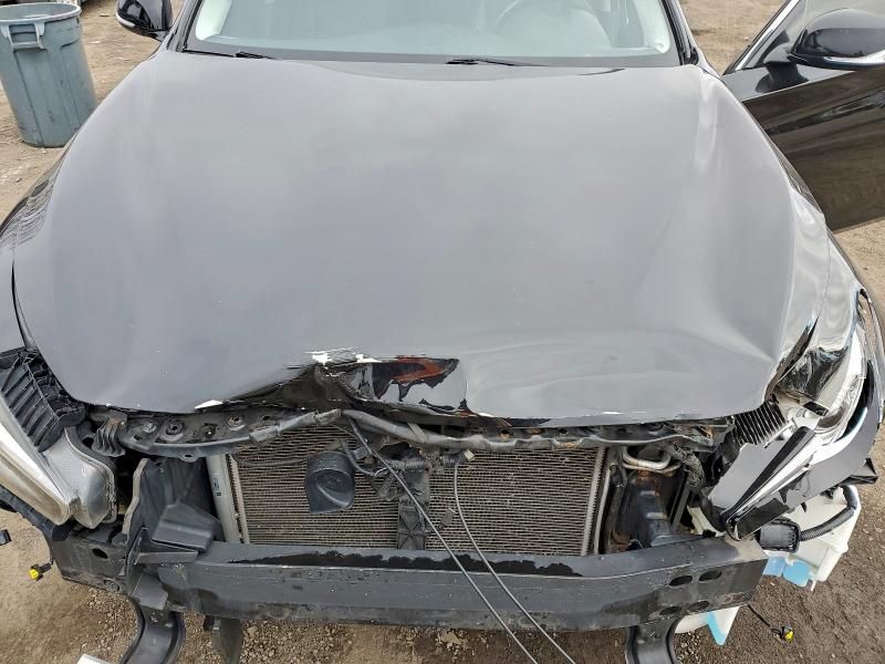 2015 Infiniti Q50 Base