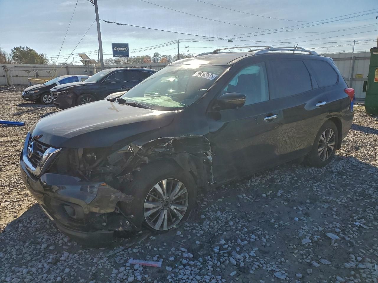 2017 Nissan Pathfinder s