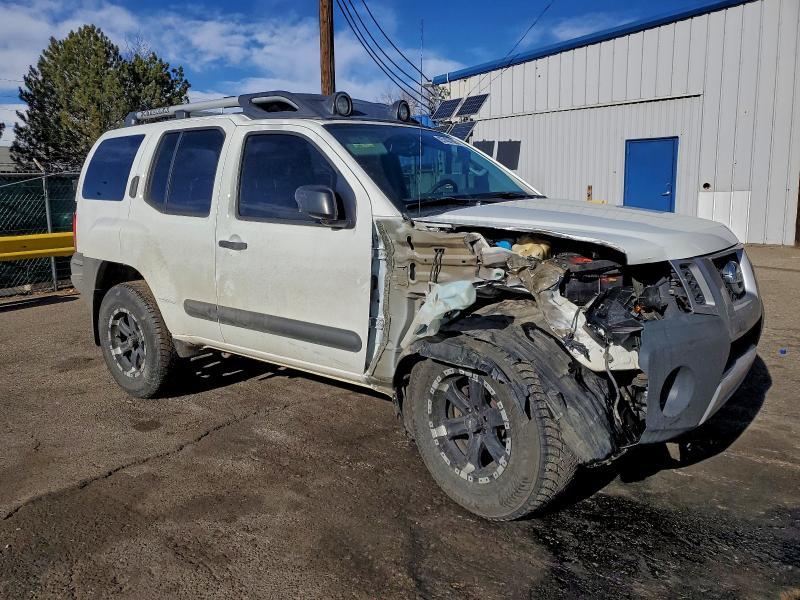 2014 Nissan Xterra x