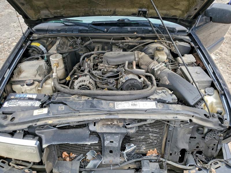 2001 Chevrolet S Truck S10
