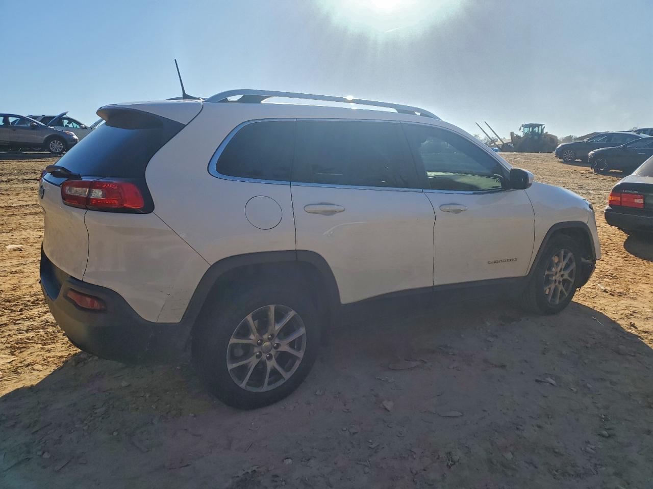 2018 Jeep Cherokee Latitude