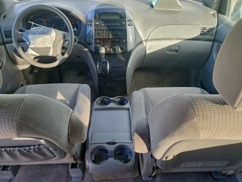 2009 Toyota Sienna ce