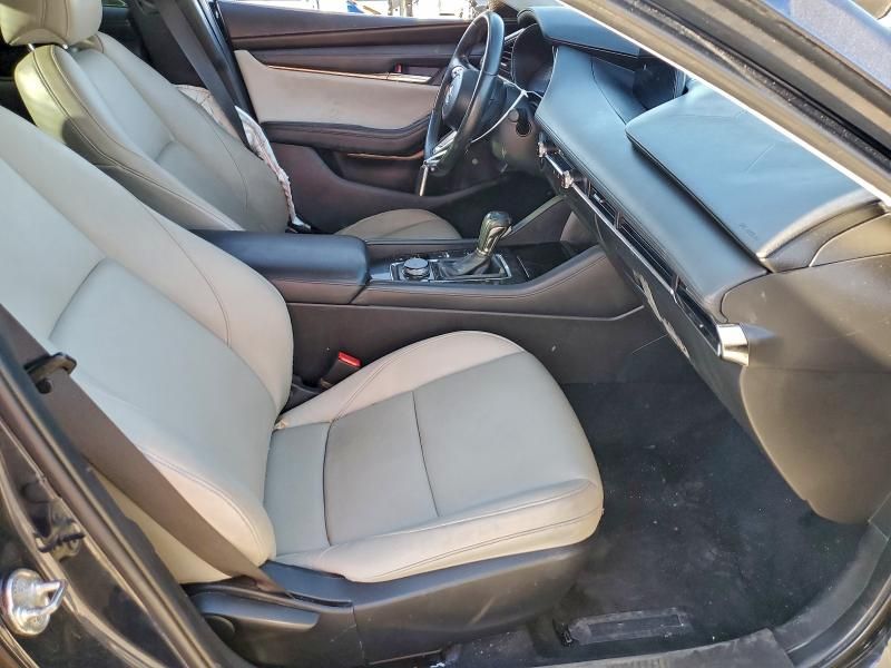 2019 Mazda 3 Preferred Plus