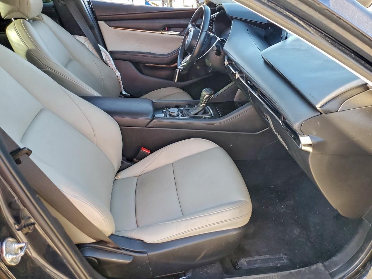 2019 Mazda 3 Preferred Plus