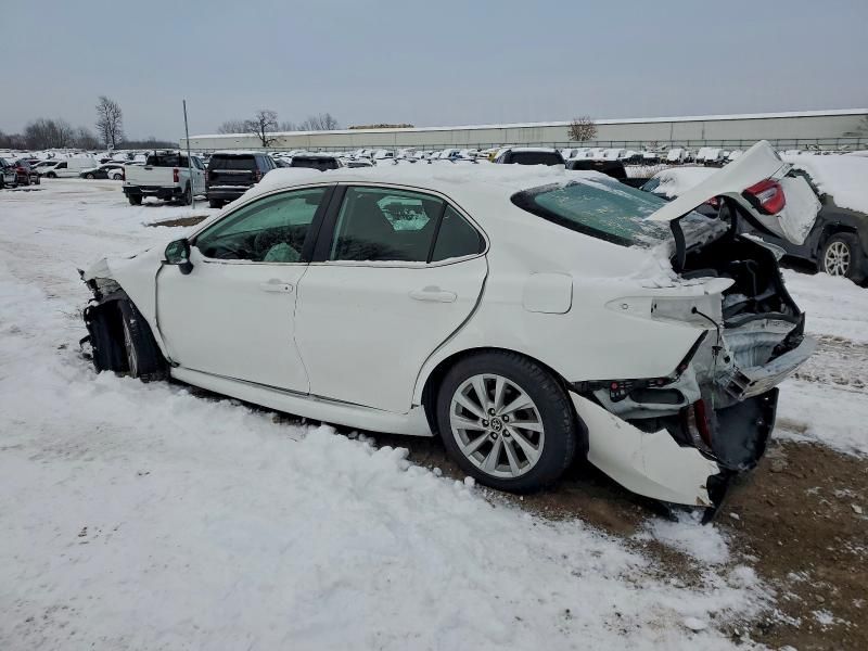 2023 Toyota Camry le