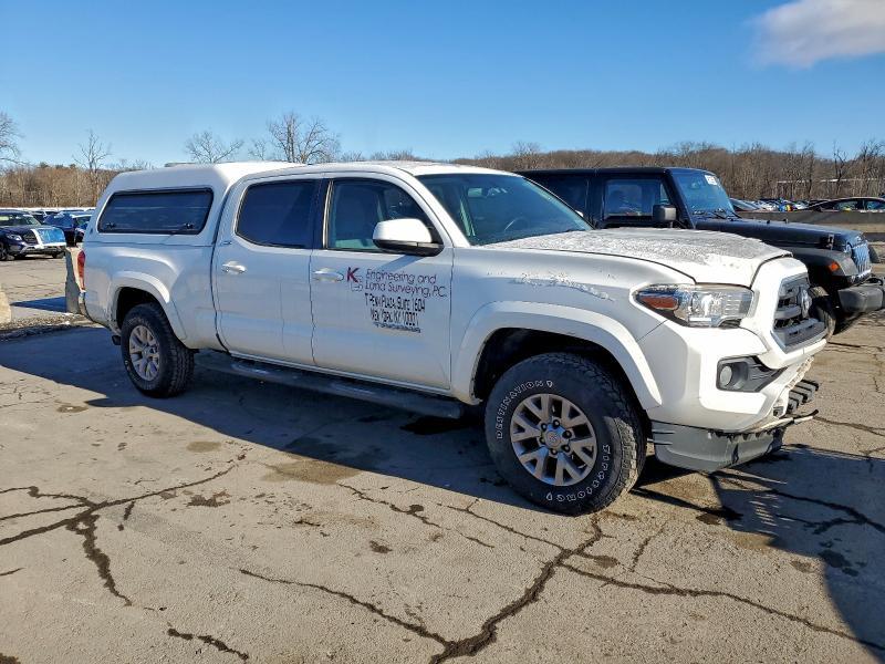 2017 Toyota Tacoma Double cab