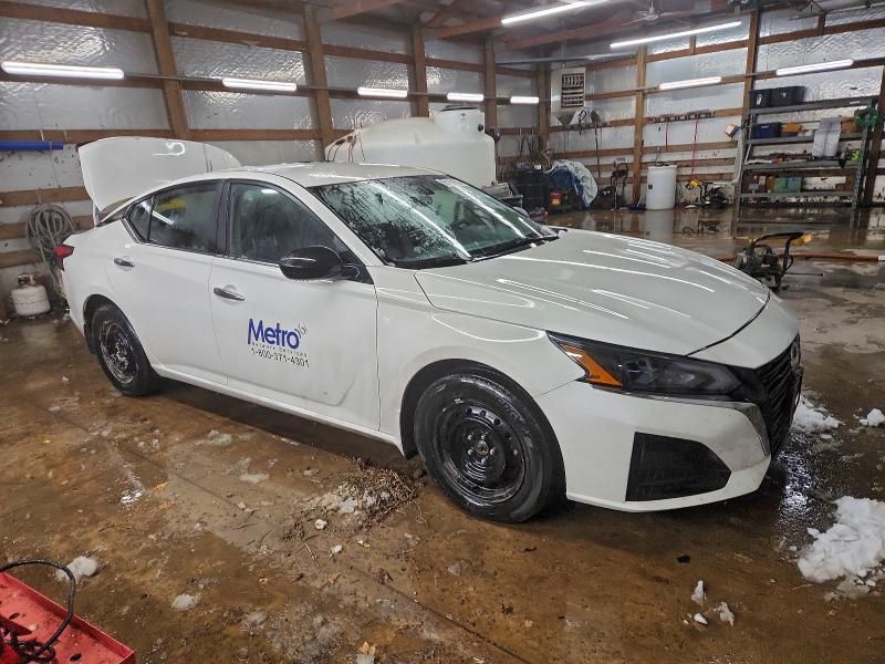2025 Nissan Altima s