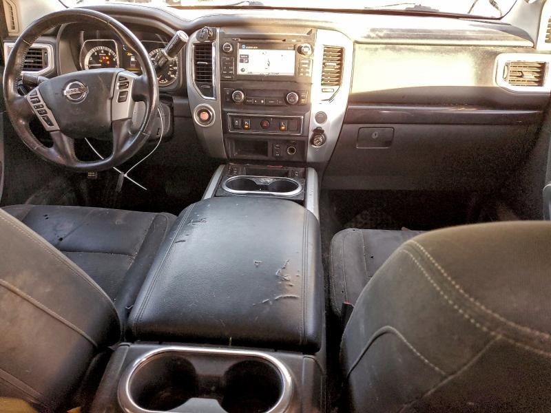 2018 Nissan Titan sv