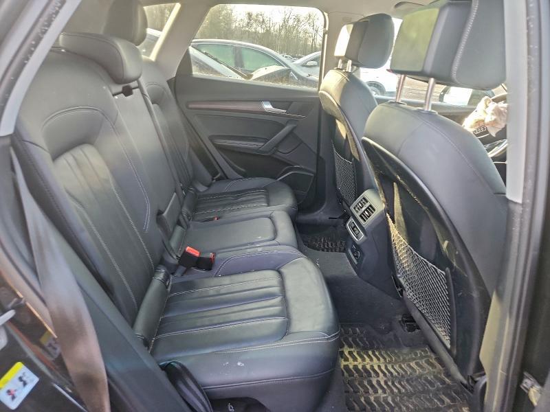 2023 Audi Q5 Premium Plus 45
