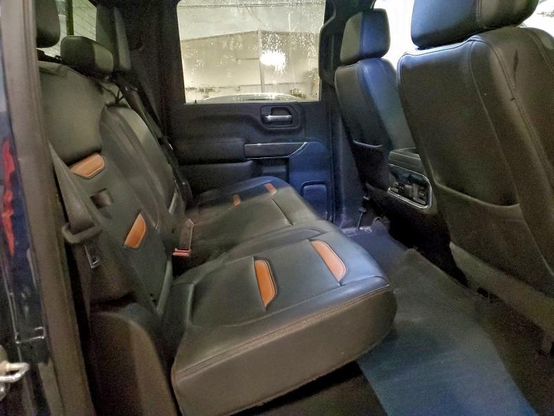 2022 GMC Sierra K2500 AT4