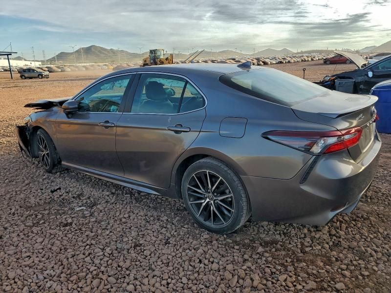 2021 Toyota Camry se