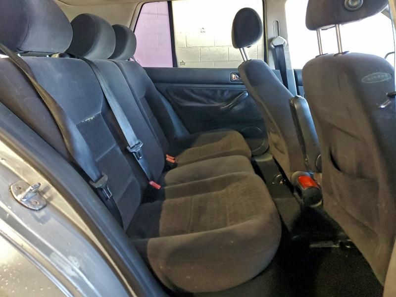 2002 Volkswagen Golf gls