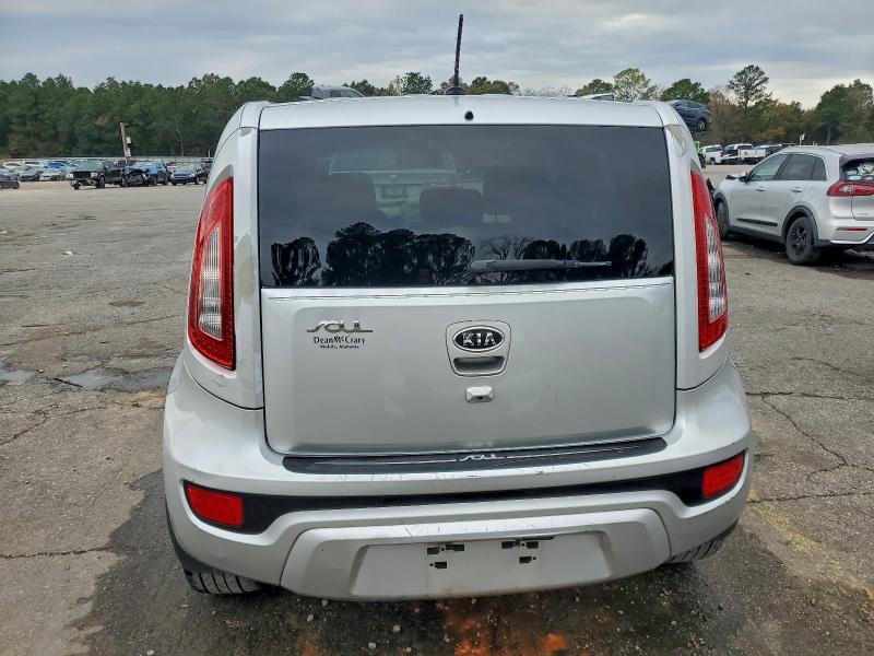 2012 KIA Soul +