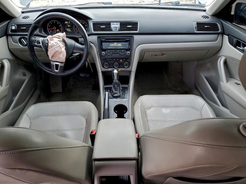 2014 Volkswagen Passat s