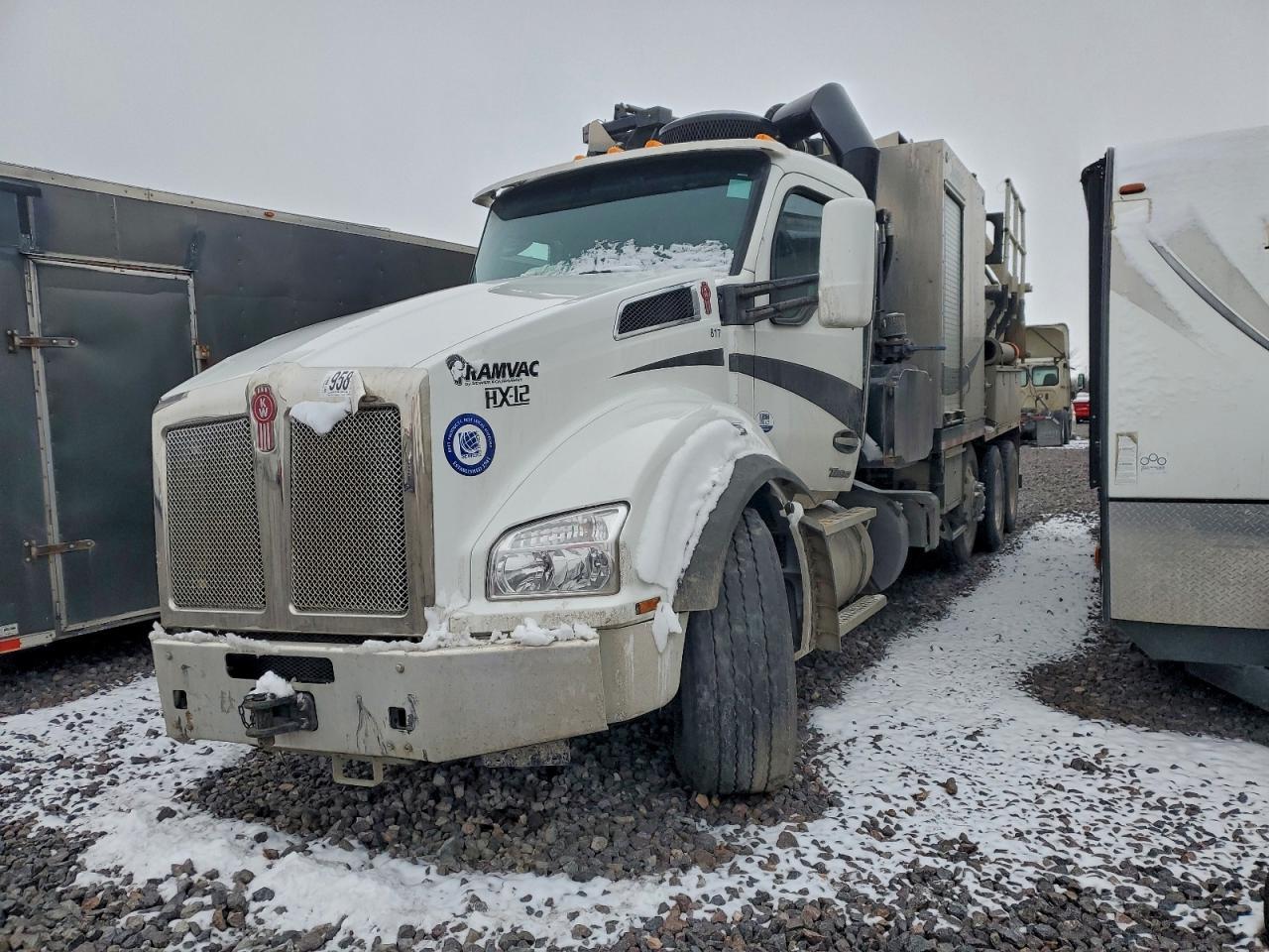 2025 Kenworth T880 Hydrovac Truck