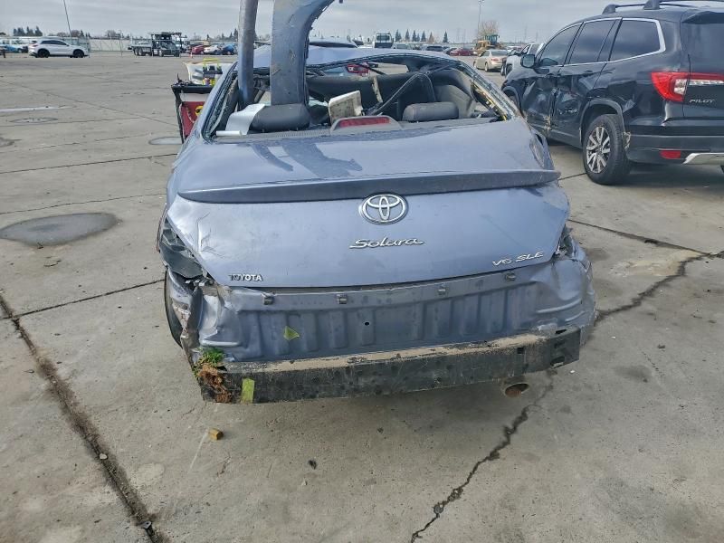 2004 Toyota Camry Solara se