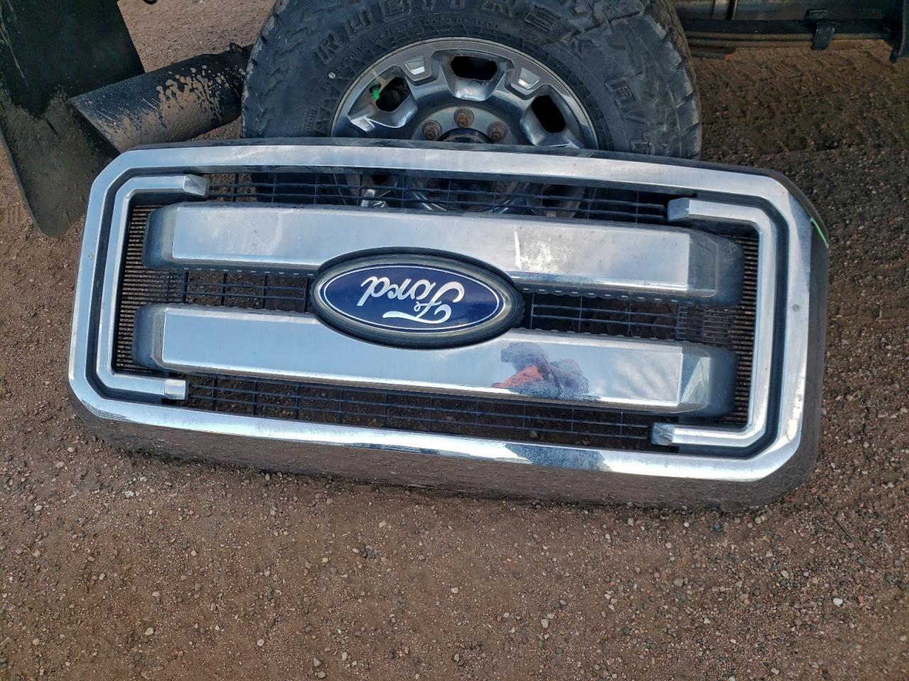 2011 Ford F250 Super Duty Flatbed Truck