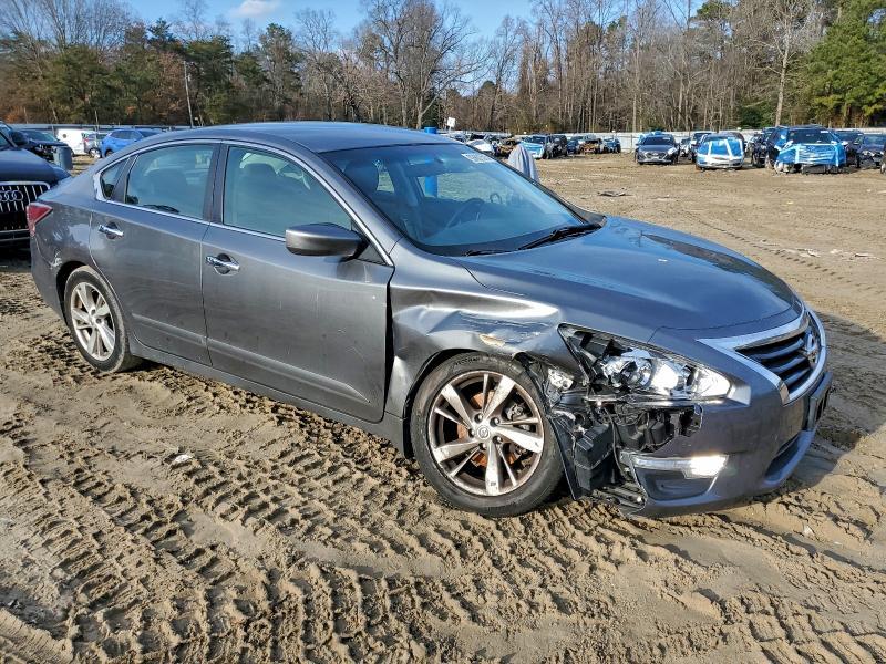 2014 Niss Altima