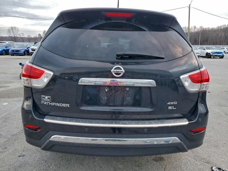 2015 Nissan Pathfinder s