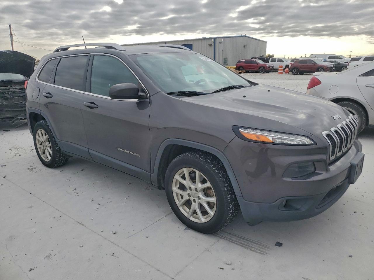 2018 Jeep Cherokee Latitude Plus