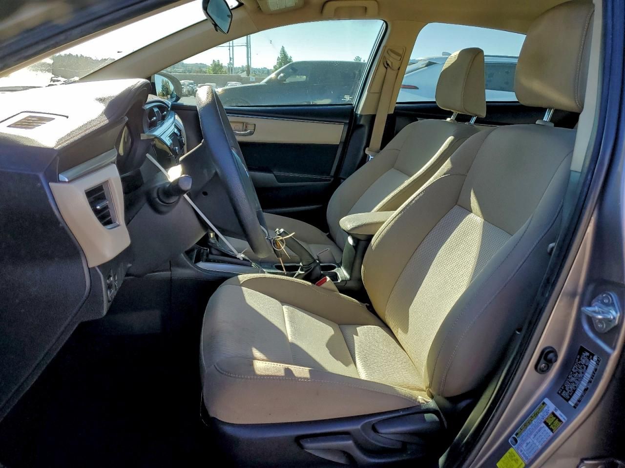 2015 Toyota Corolla l