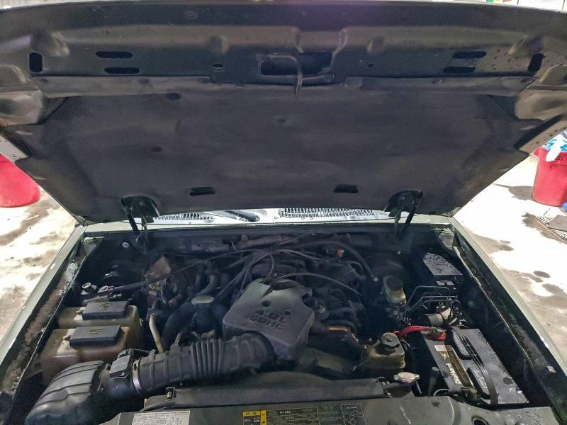 2004 Ford Explorer Sport Trac