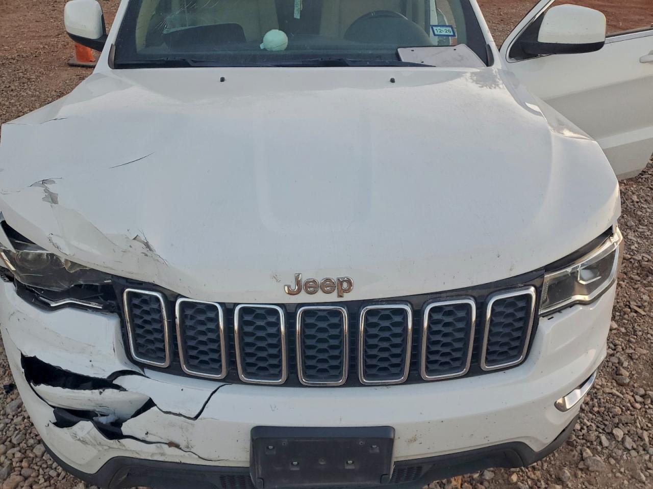 2019 Jeep Grand Cherokee Laredo