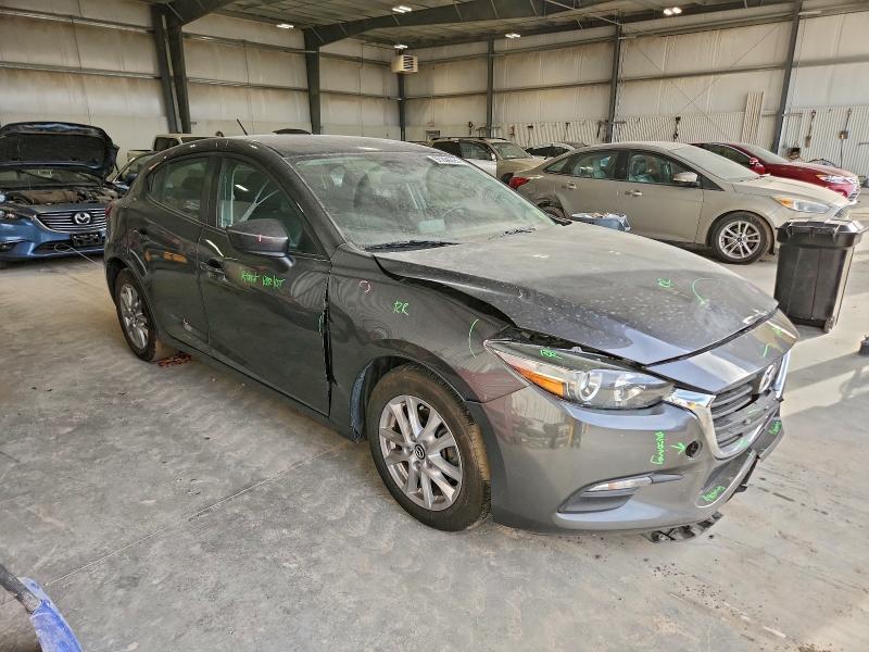 2017 Mazda 3 Sport