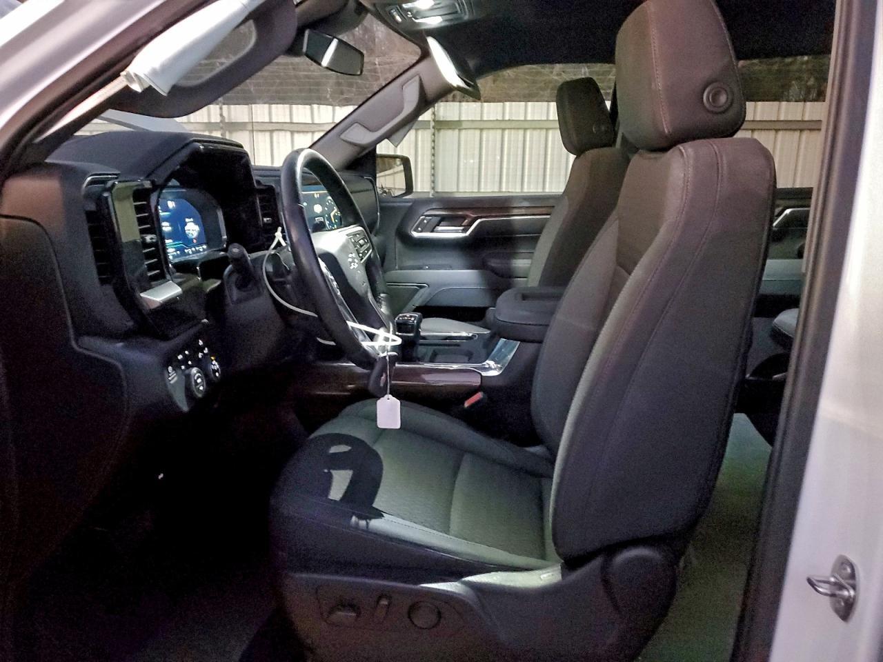 2022 Chevrolet Silverado K1500 rst