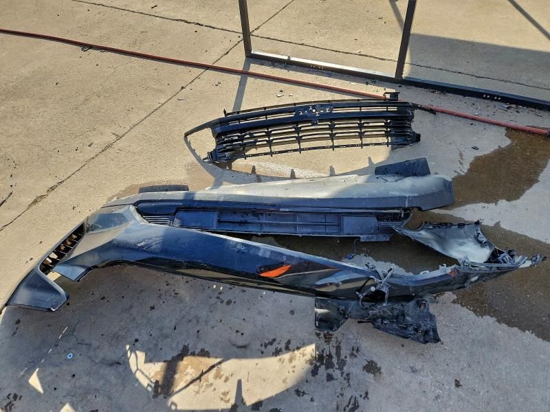 2023 Chevrolet Suburban C1500 lt