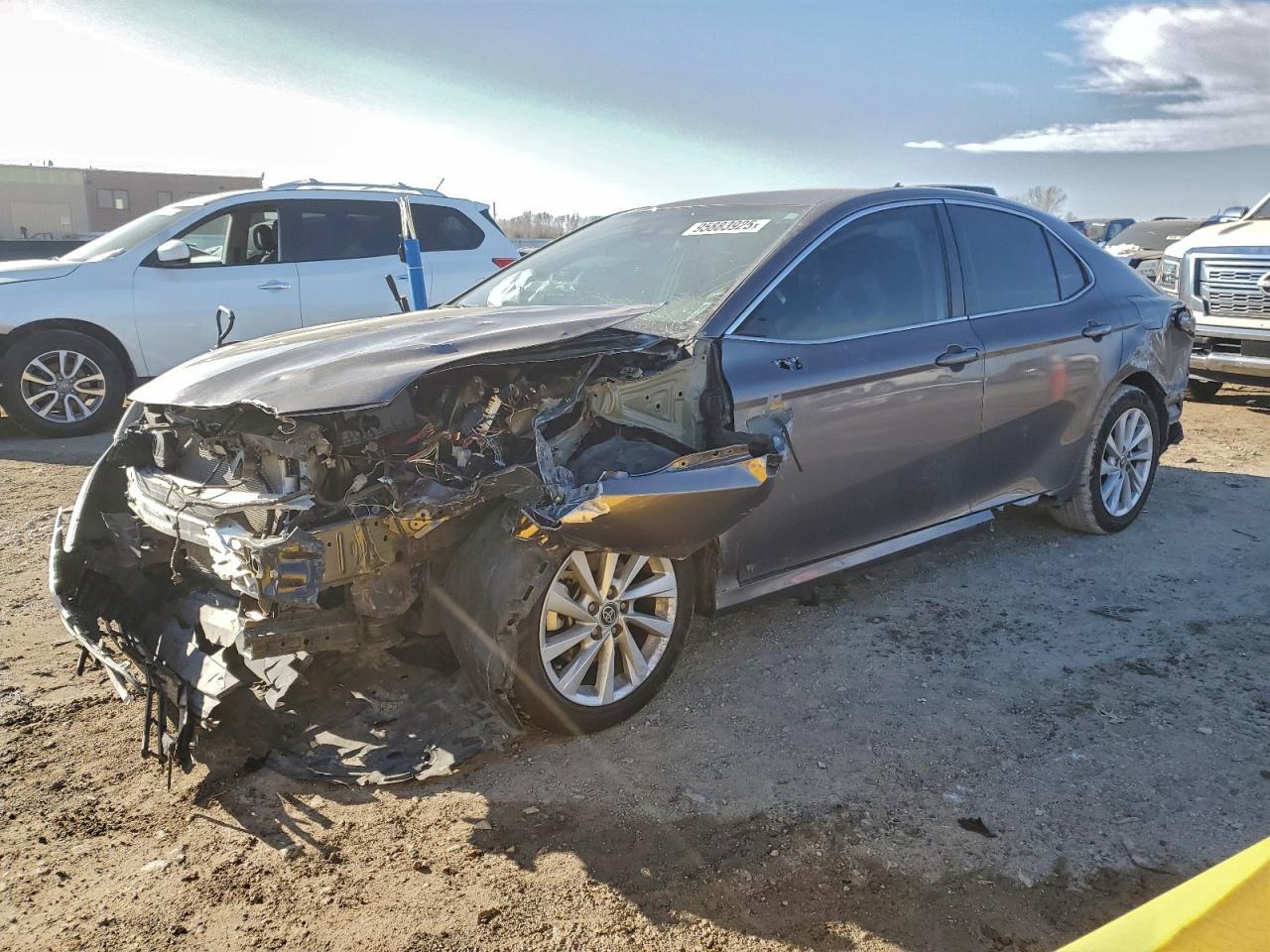 2021 Toyota Camry le