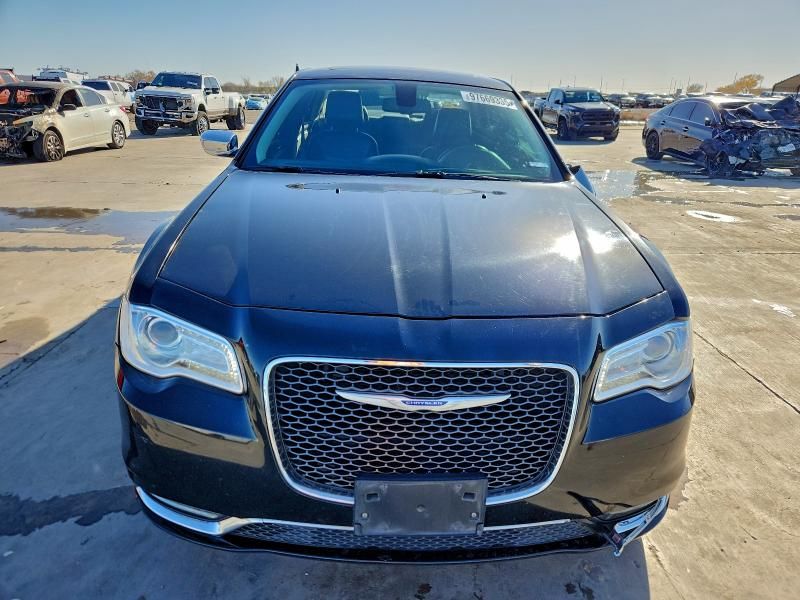 2018 Chrysler 300 Limited
