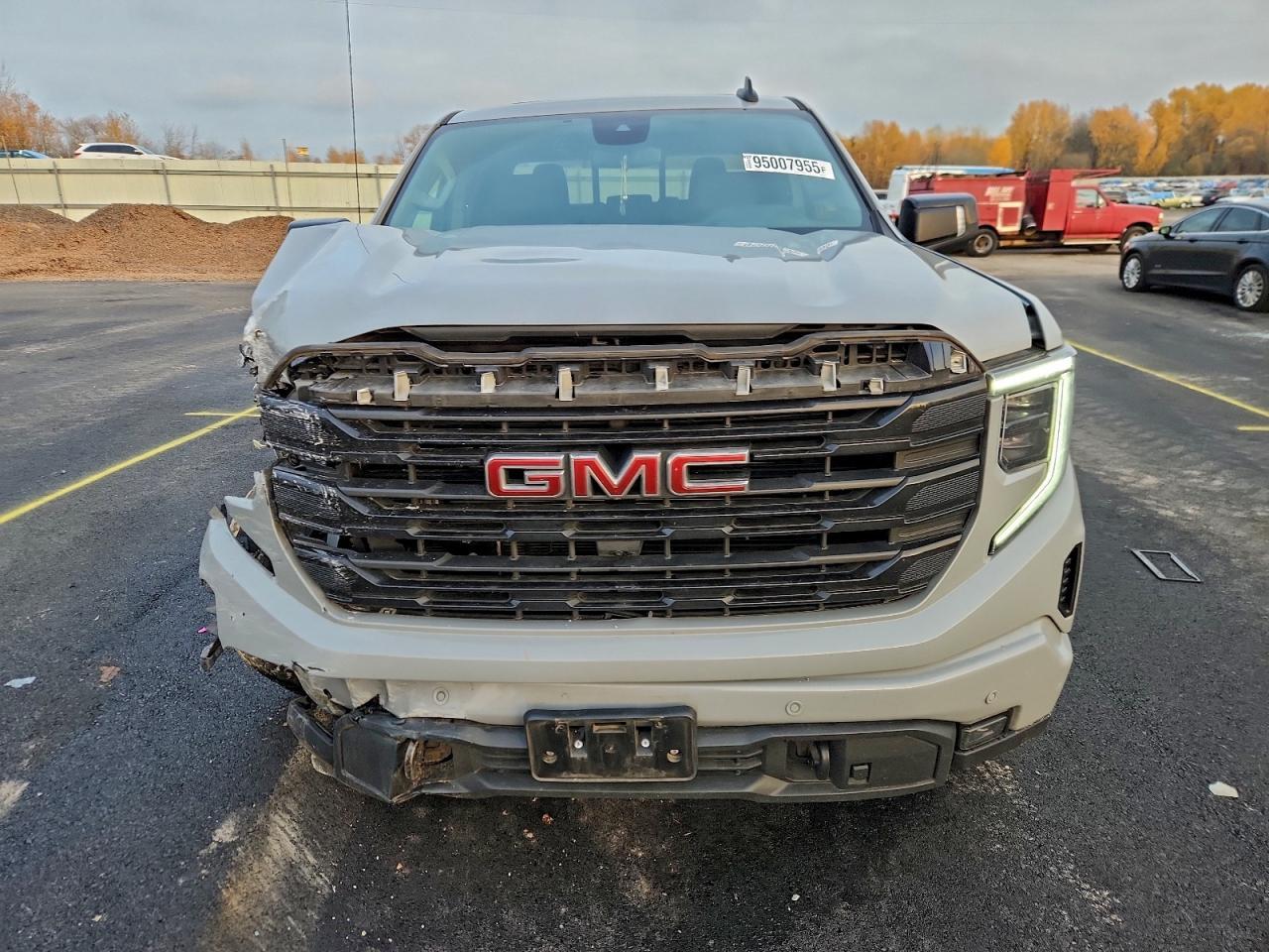 2024 GMC Sierra K1500 Elevation