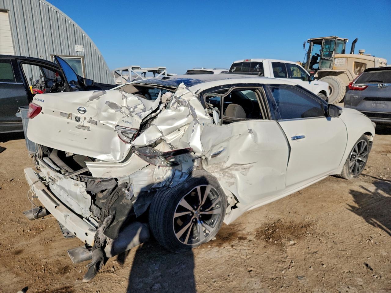 2017 Niss Maxima Platinum