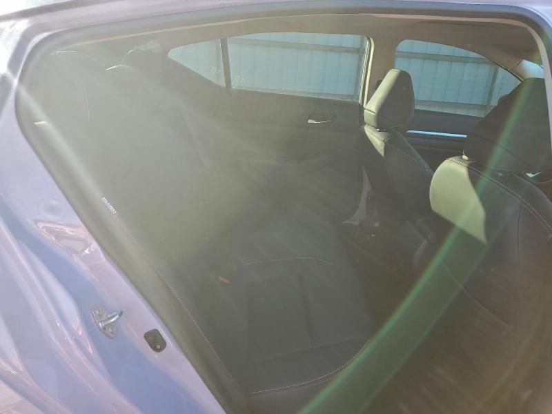 2024 Nissan Altima sr