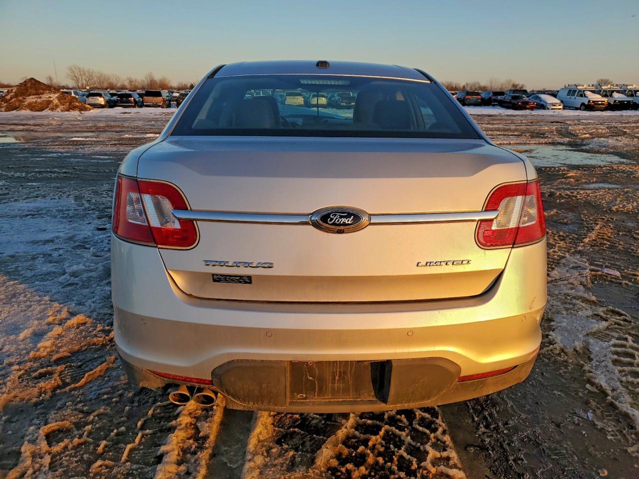 2010 Ford Taurus Limited
