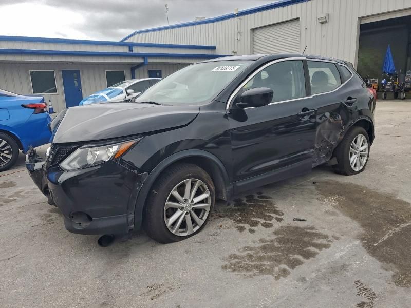 2017 Nissan Rogue Sport s