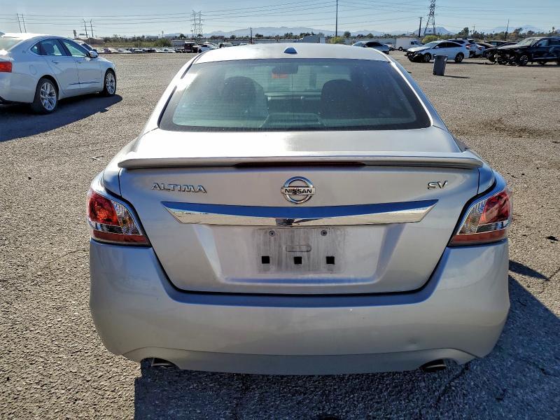 2015 Niss Altima 2.5 sv